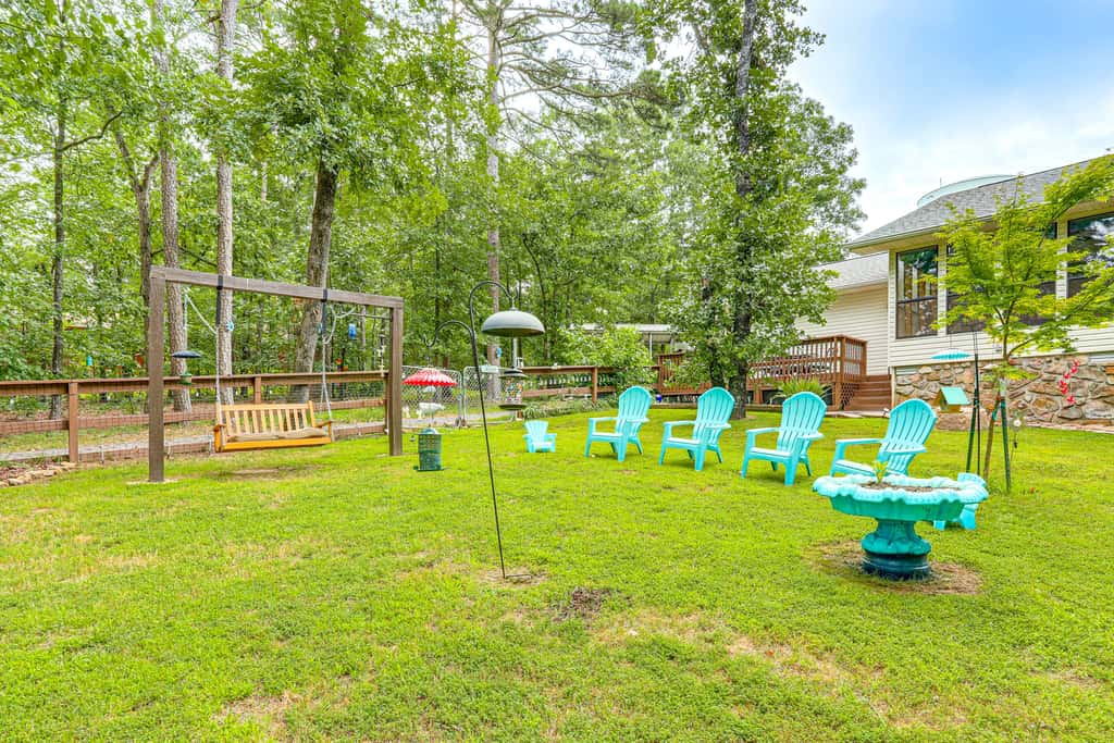 Fairfield Bay Home On Golf Course w/ Fenced Yard!