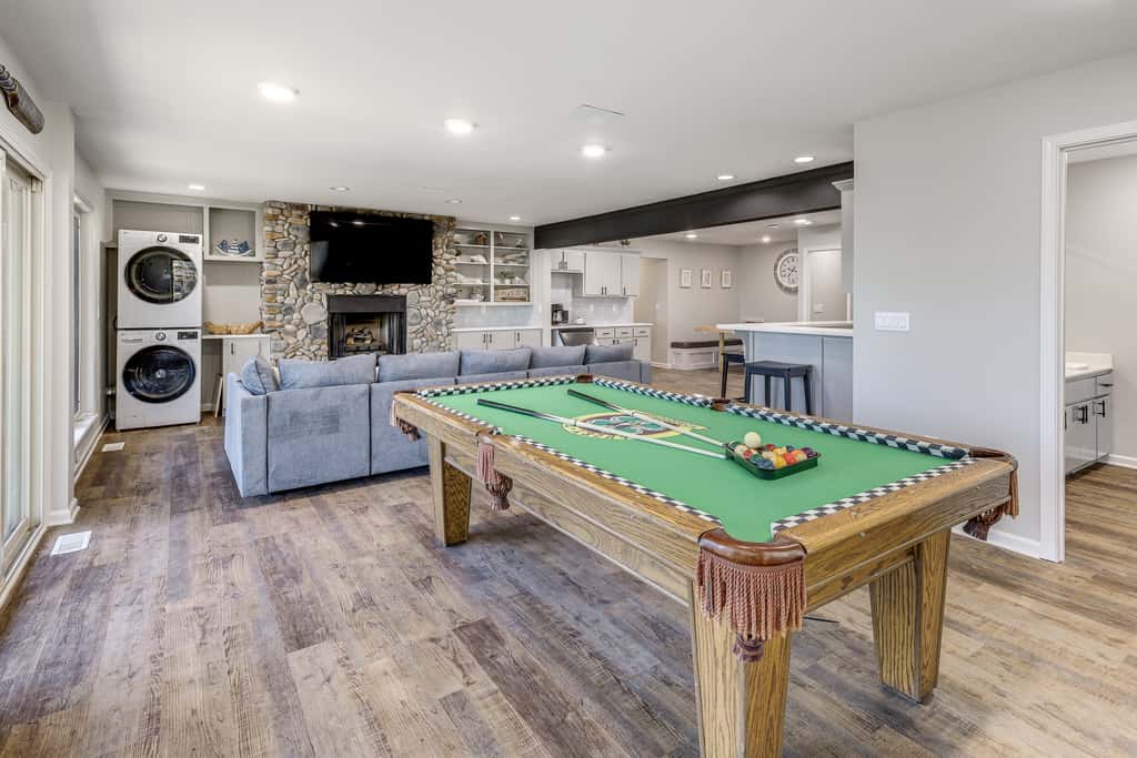 Hot Tub & Games Galore! Greers Ferry Lake Home