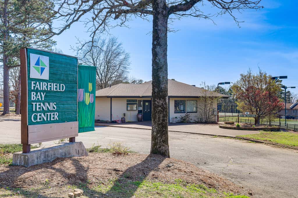 Hot Tub & Games Galore! Greers Ferry Lake Home