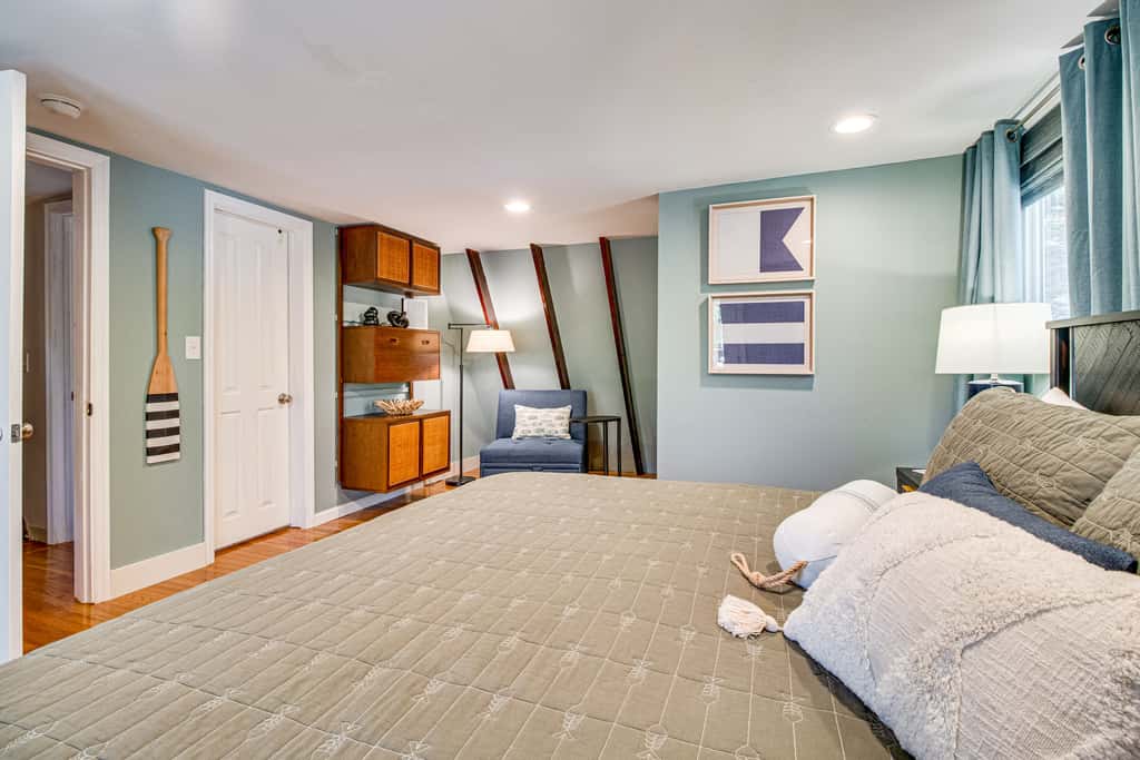 Fairfield Bay Home w/ Pool Access & Boat Slip