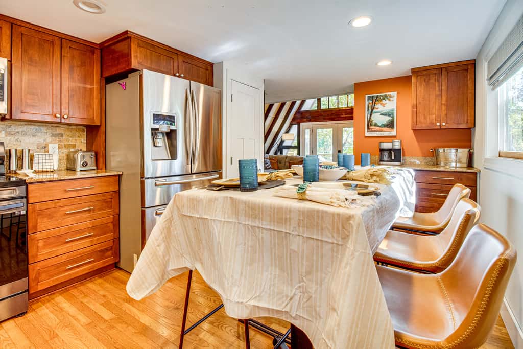 Fairfield Bay Home w/ Pool Access & Boat Slip