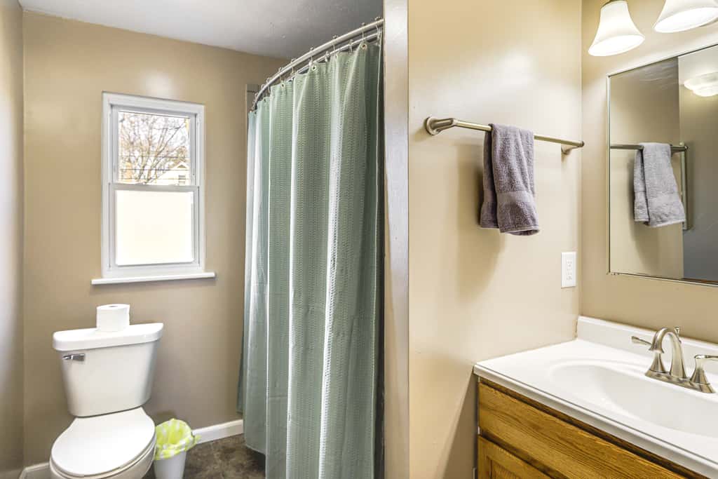 2 Mi to UD: Pet-Friendly Home w/ Fenced Yard!