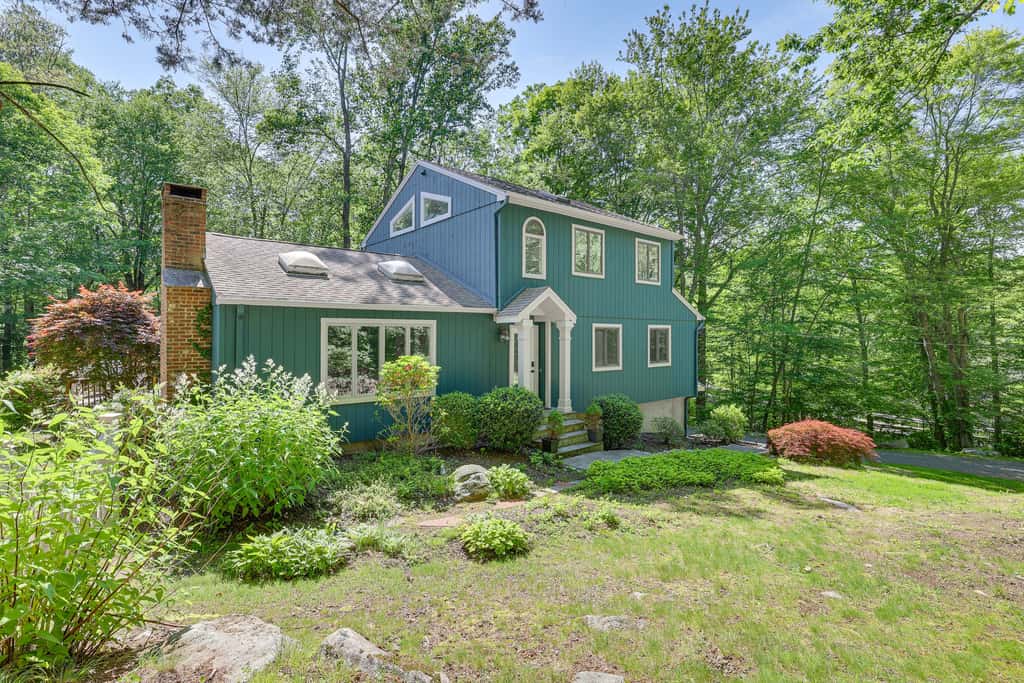 Private Pool! Getaway, 14 Mi to Hammonasset Beach