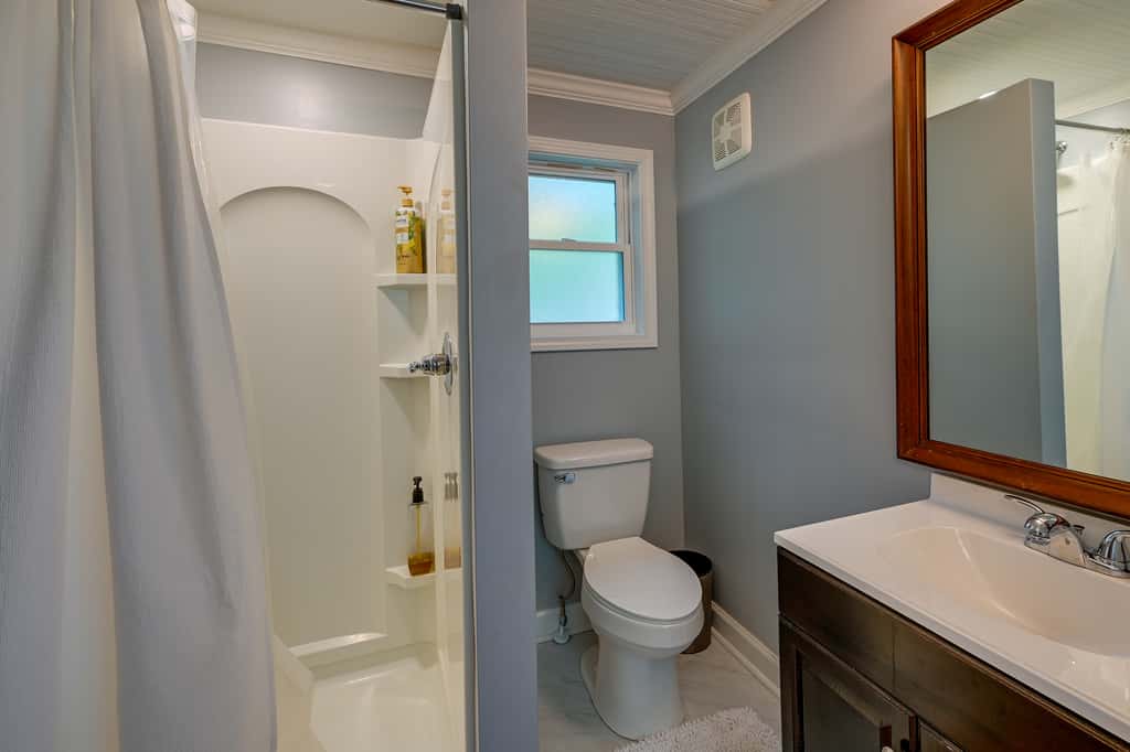 Cozy ‘Casa Verde’ Getaway - 1 Mi to UNCG Campus