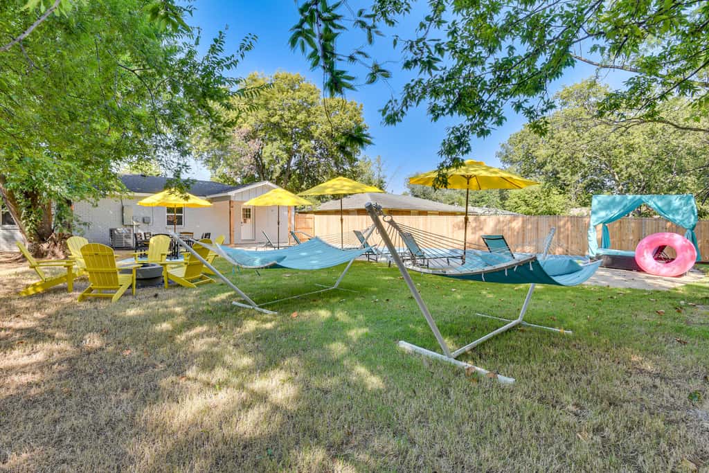 12 Mi to BOK Center: Pet-Friendly Home w/ Yard!