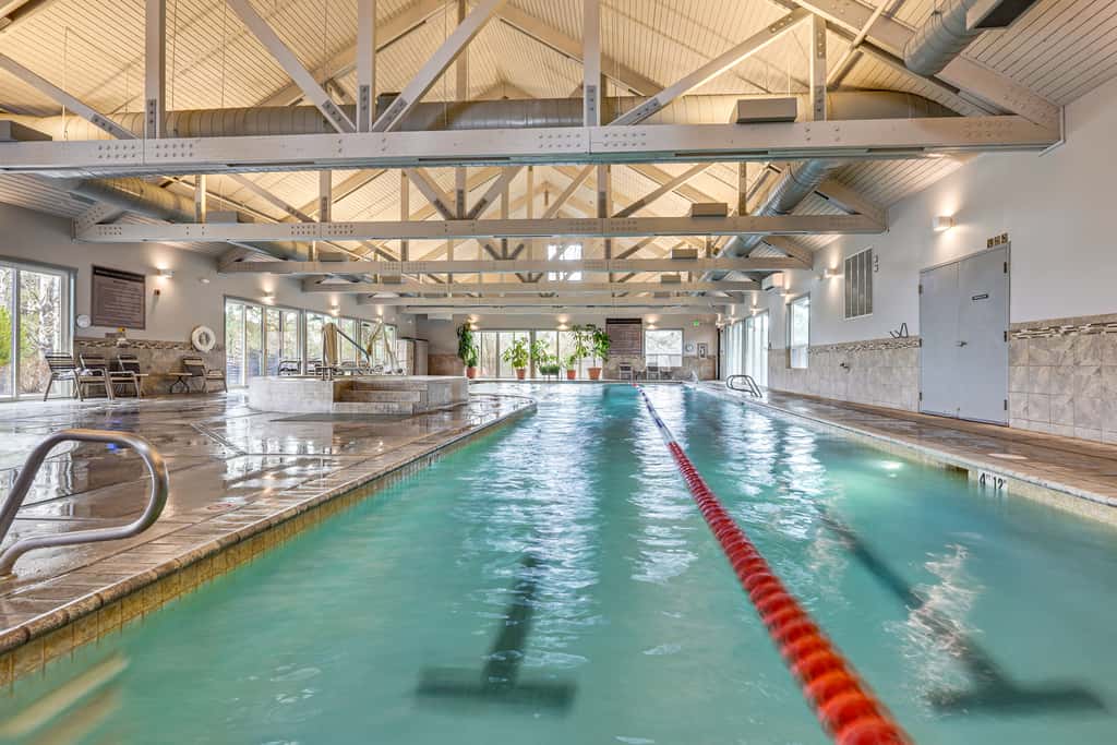 Pool & Hot Tub Access! Running Y Retreat w/ Deck