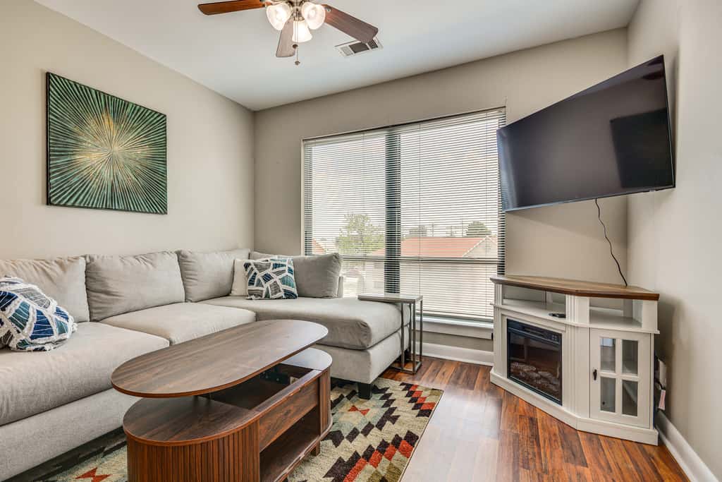 Walkable Condo in Dtwn Greensboro! Extended Stay