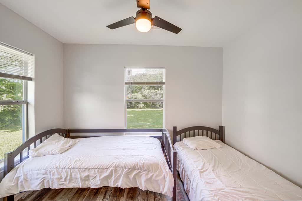 Remodeled Tulsa House w/ Yard ~ 4 Mi to Downtown!