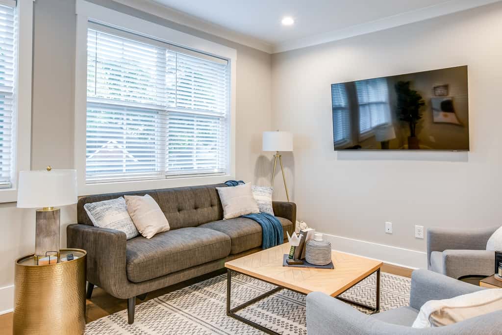 Cozy South Carolina Abode - Steps from Main Street