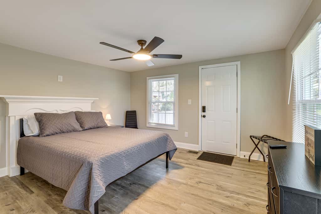 < 3 Mi to Downtown Greenville! Convenient 2BR Home