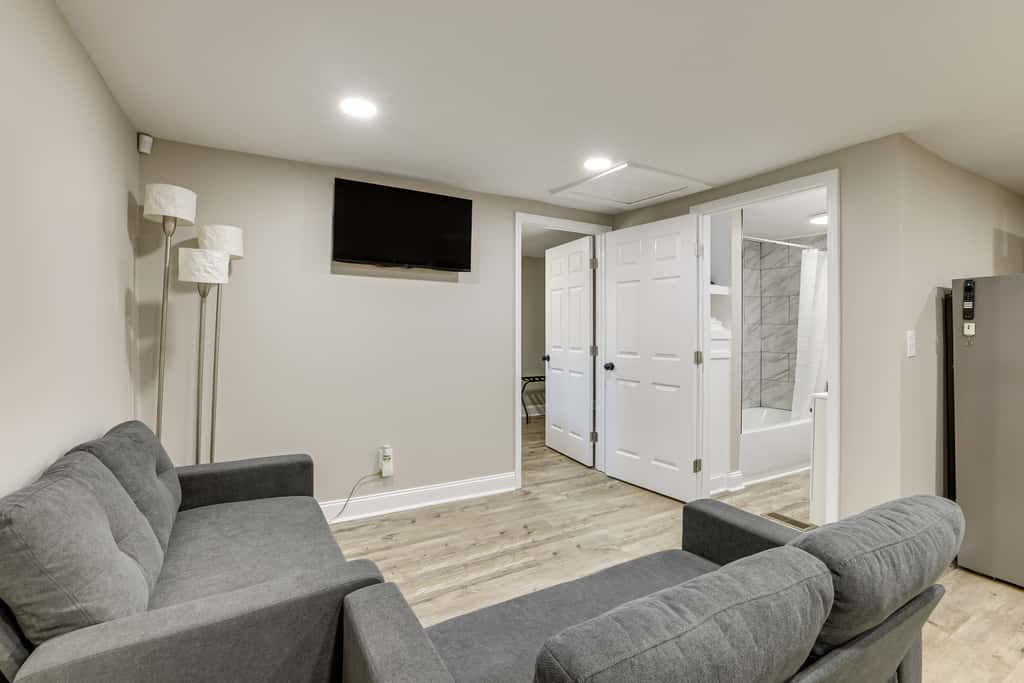 < 3 Mi to Downtown Greenville! Convenient 2BR Home