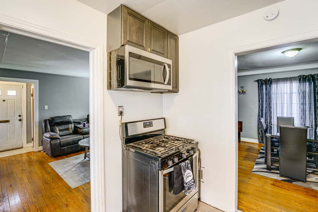 West Detroit Bungalow < 10 Mi to Ford Field