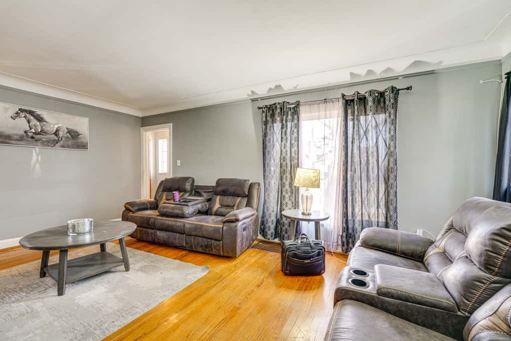 West Detroit Bungalow < 10 Mi to Ford Field