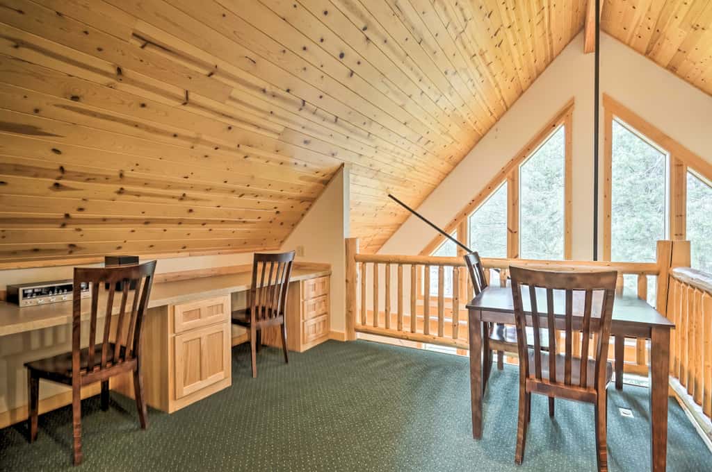 Chalet at Running Y Resort w/ Wraparound Deck!