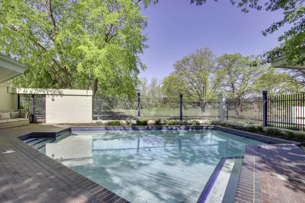1 Mi to OU! Group Getaway w/ Game Room, Pool