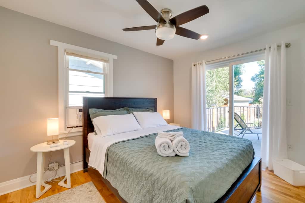 Loveland Retreat w/ Bicycles, Deck & Fire Pit!