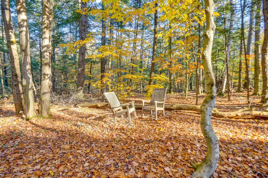 Hot Tub, Near Saco River! Summer Family Getaway