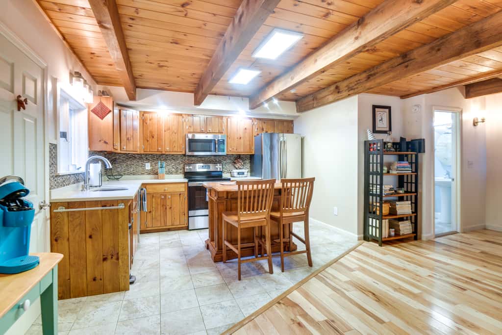 Hot Tub Ski Retreat Near Cranmore Mountain