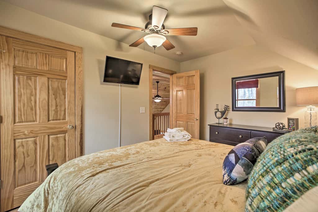 Wintergreen Resort Cabin: Near the Slopes!