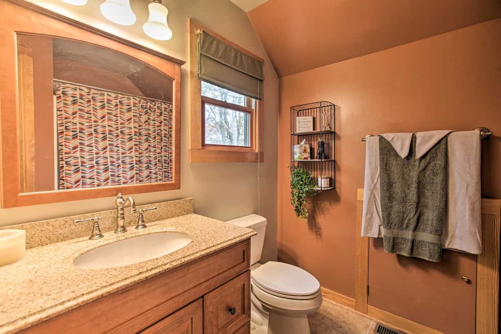 Wintergreen Resort Cabin: Near the Slopes!