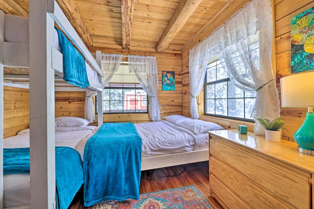 Rustic Duck Creek Village Cabin w/ Fire Pit!