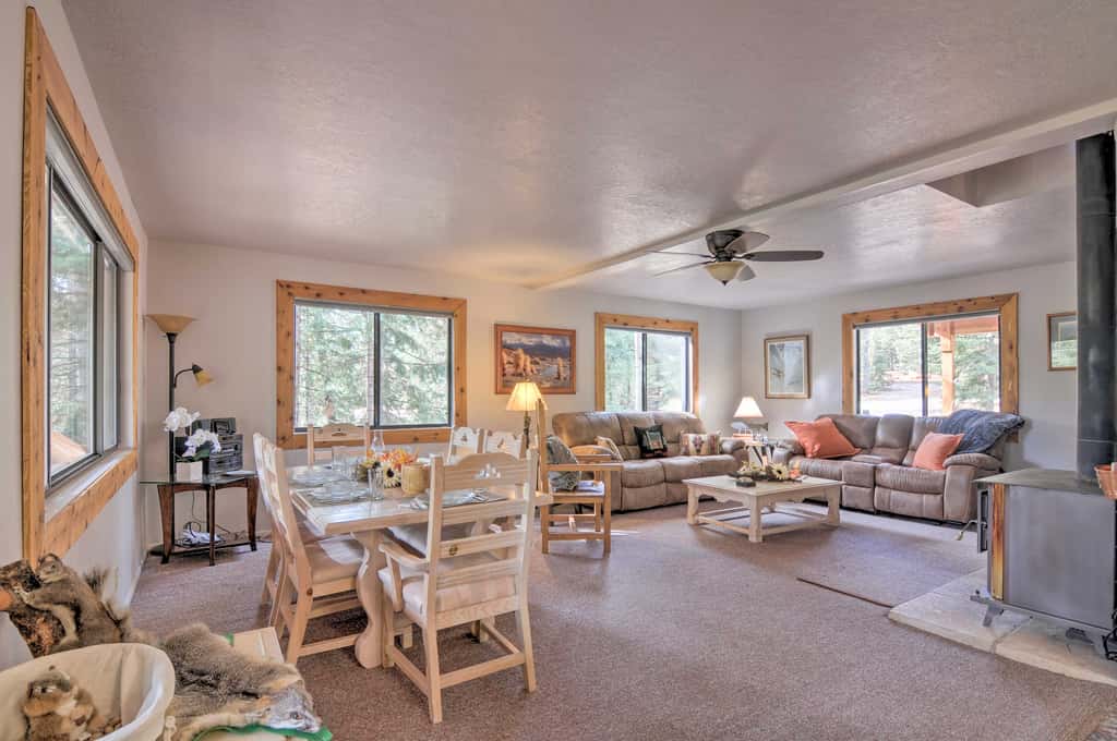 Duck Creek Village Cabin w/ Deck on Half Acre