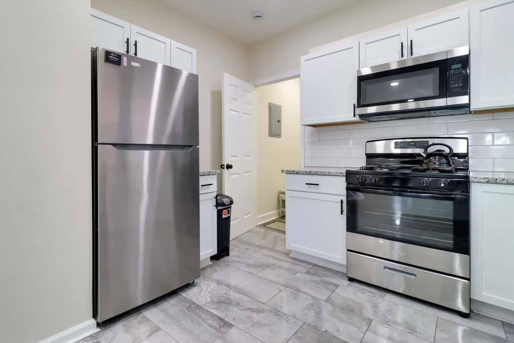 Modern Updates & Great Location! Detroit Duplex
