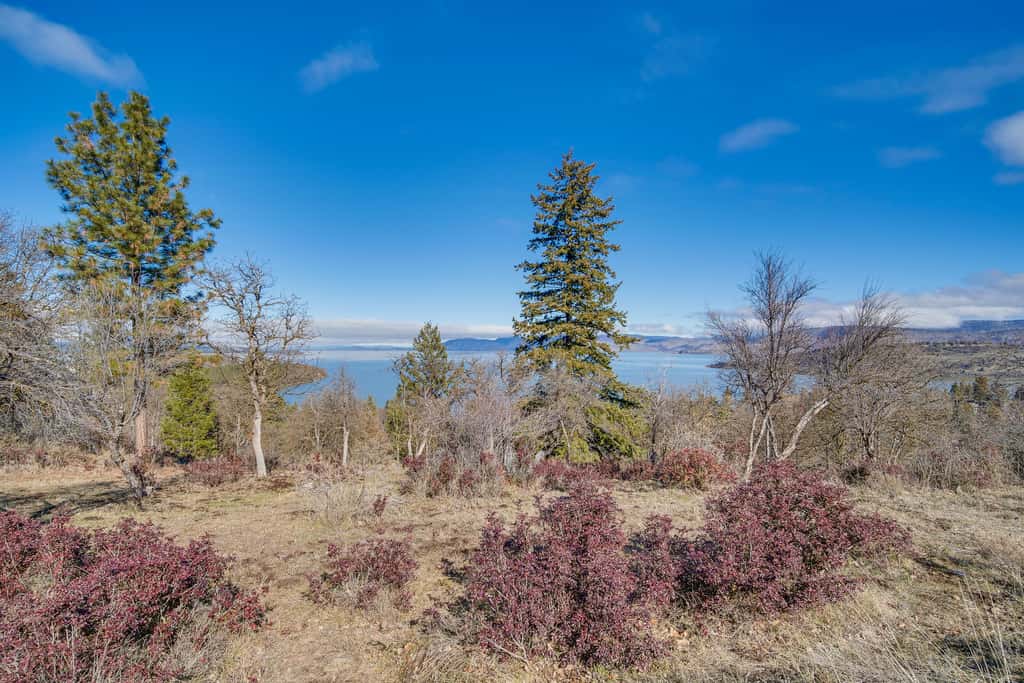Klamath Falls Vacation Rental w/ Resort Amenities!