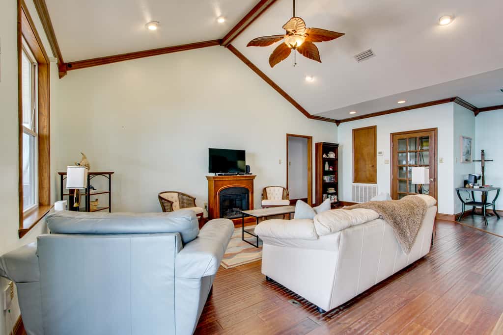Private Beach & Views! Stilted Ocean Springs Home