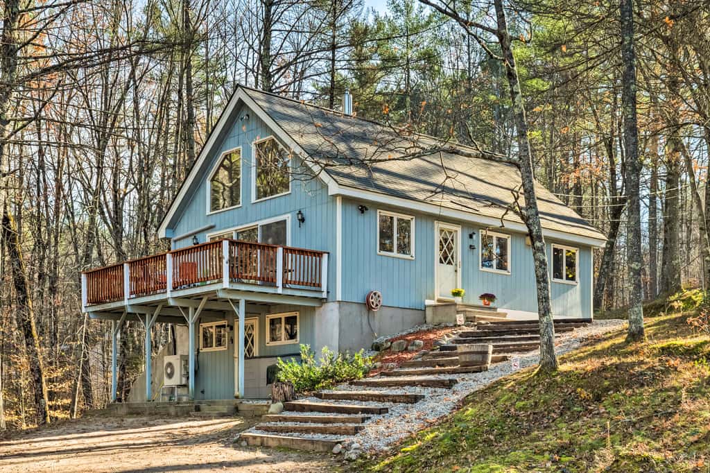 Mountain-View Conway Cabin ~ 9 Mi to Slopes!