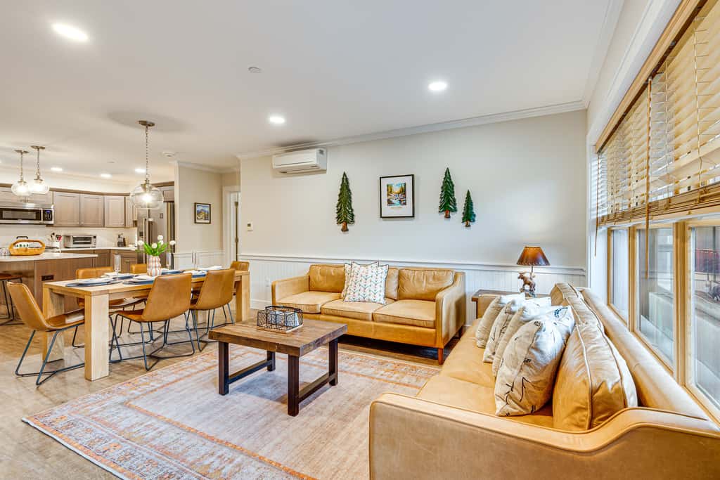 Ski-Out Family Condo at Cranmore Mountain