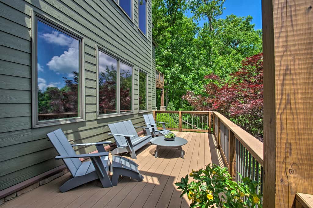 Grand Chalet w/ Hot Tub -  Near Wintergreen Resort