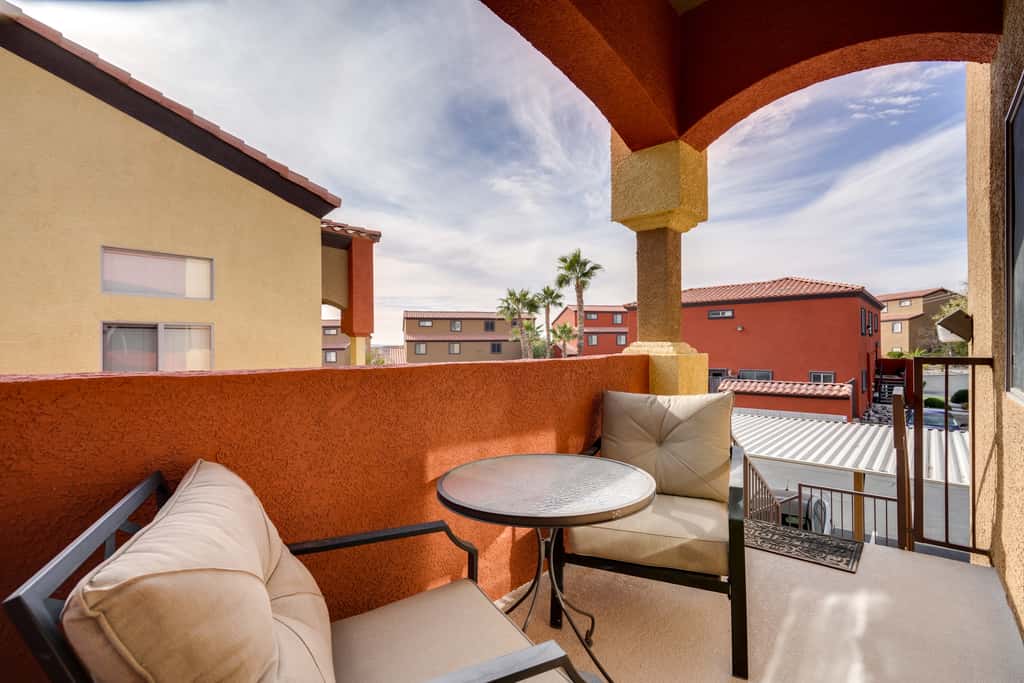 Resort Pool & Spa Access: Mesquite Condo!