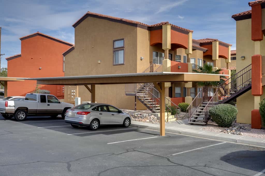 Resort Pool & Spa Access: Mesquite Condo!