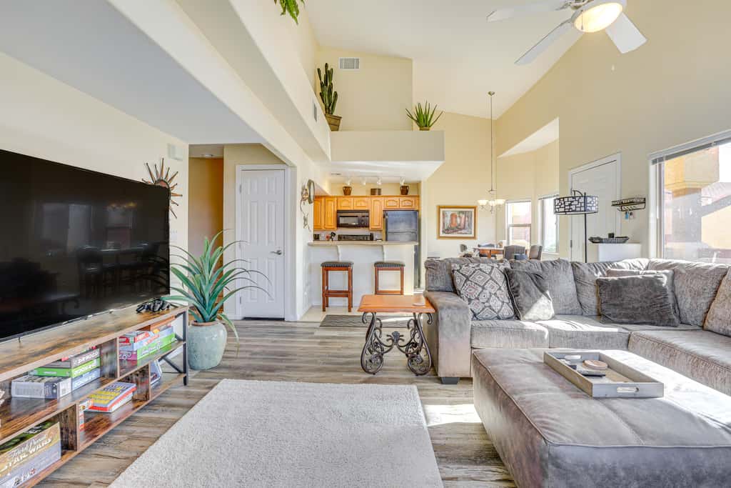 Resort Pool & Spa Access: Mesquite Condo!