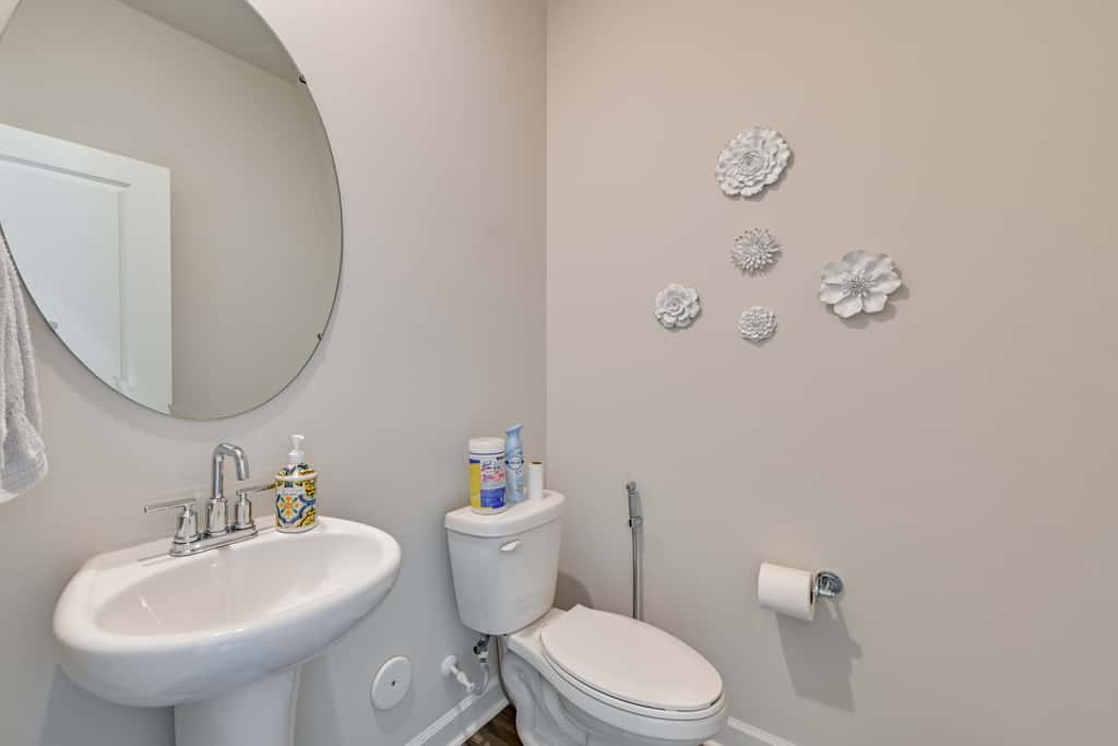 Pool Access + Patio: Quiet Home Near Lake Norman