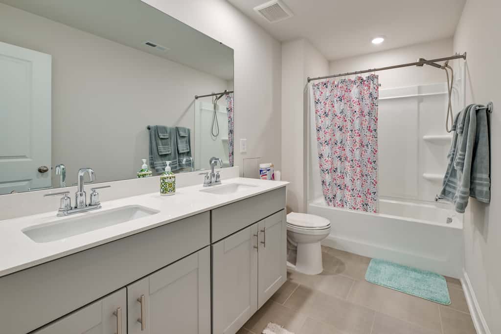 Pool Access + Patio: Quiet Home Near Lake Norman