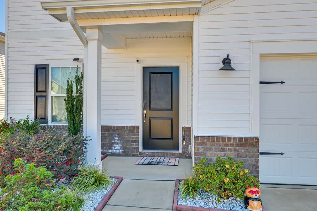 Pool Access + Patio: Quiet Home Near Lake Norman
