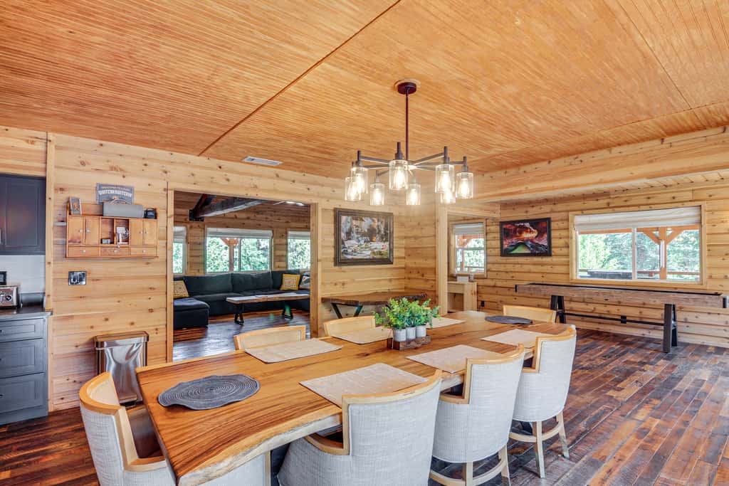 Fire Pit + Sauna: Inviting Utah Cabin