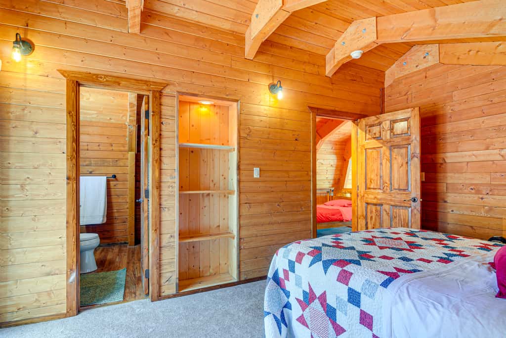 Near National Parks: Duck Creek Cabin Retreat