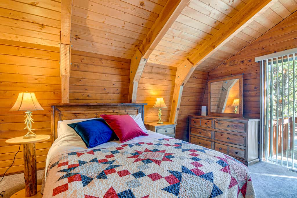 Near National Parks: Duck Creek Cabin Retreat