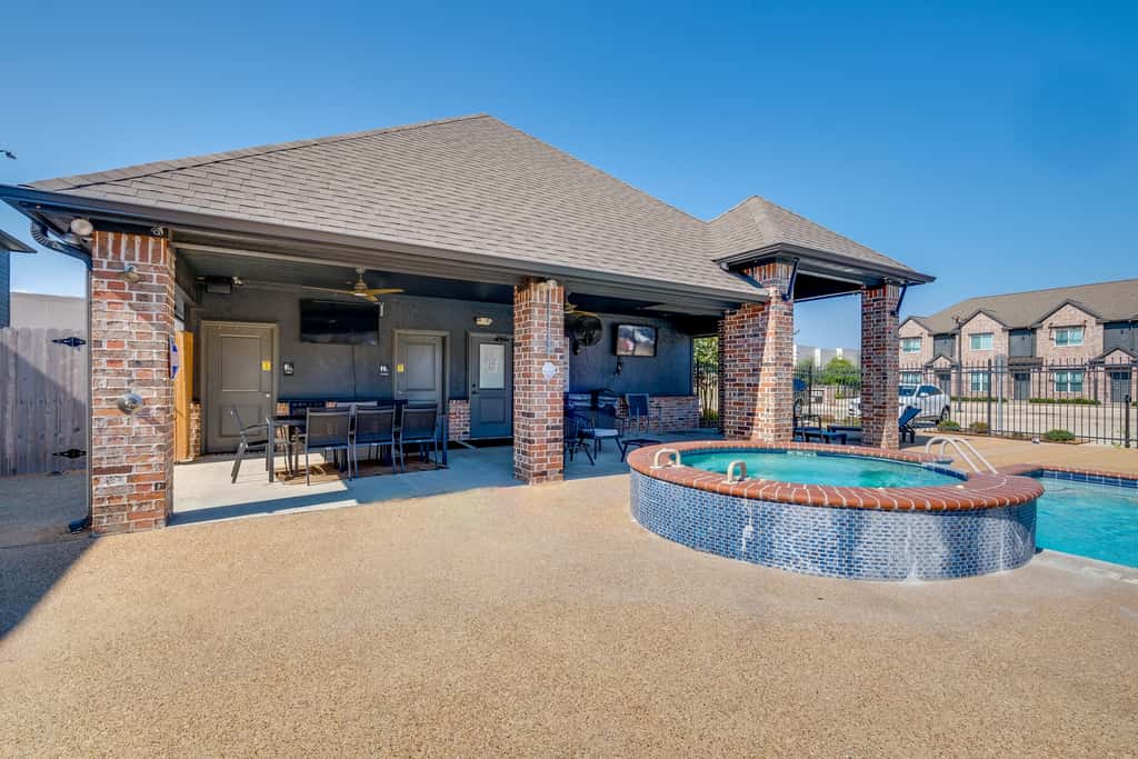 'Corner Hideaway' 3 Mi to Texas A & M