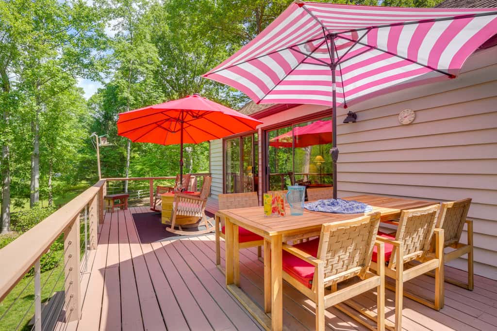 Mtn & Lake Views: Serene Wintergreen Resort Escape