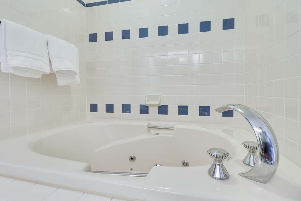 All-Season Fun! Wintergreen Resort Condo w/ Views
