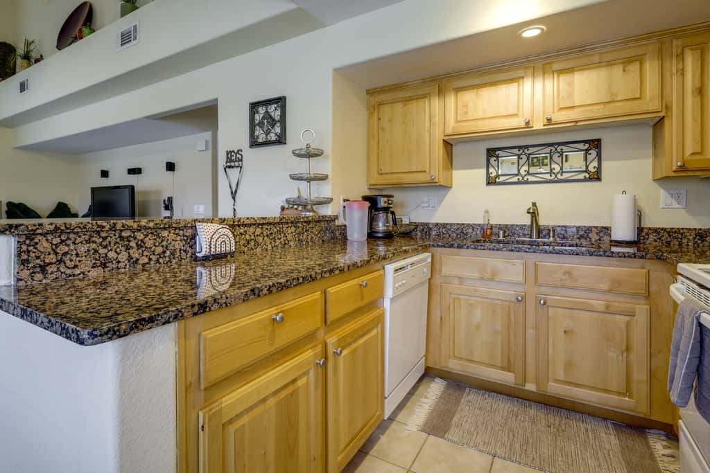 Mesquite Condo w/ Community Pool & Hot Tub!