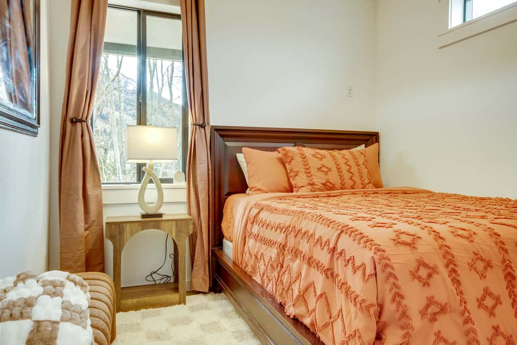 Mtn-View Gem Near Chico, Sage & Yellowstone!