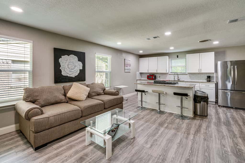 Pet-Friendly Home Near Dallas w/ Private Backyard