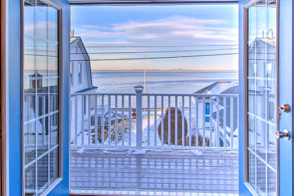 Sebago Lake Haven: Water Views, Steps to Shoreline