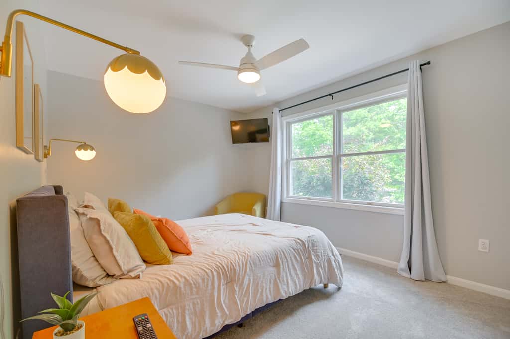North Conway Home for Fall Adventures