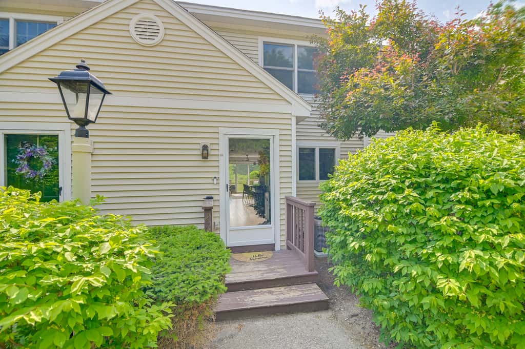 North Conway Home for Fall Adventures